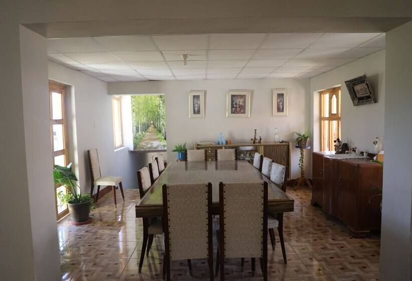 فندق صغير Schatzi Lodge