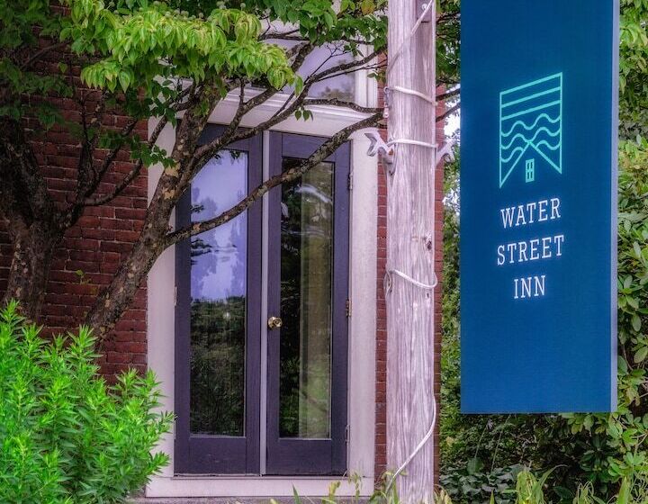 فندق صغير The Water Street Inn