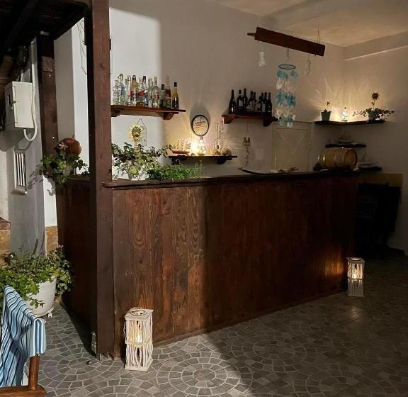 Apartments Athina Orikum