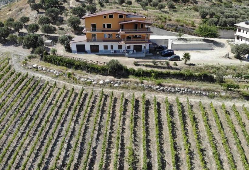 Bed and Breakfast Masseria Petrella