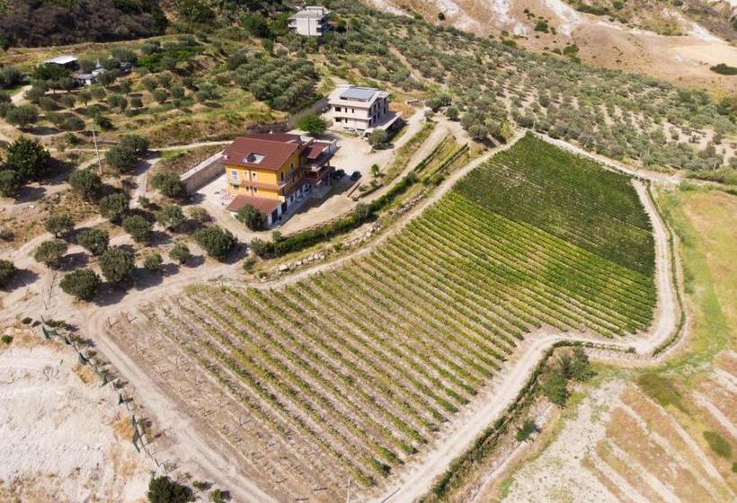 Bed and Breakfast Masseria Petrella