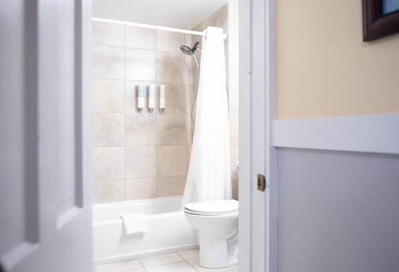 住宿加早餐  Meranova Guest Inn