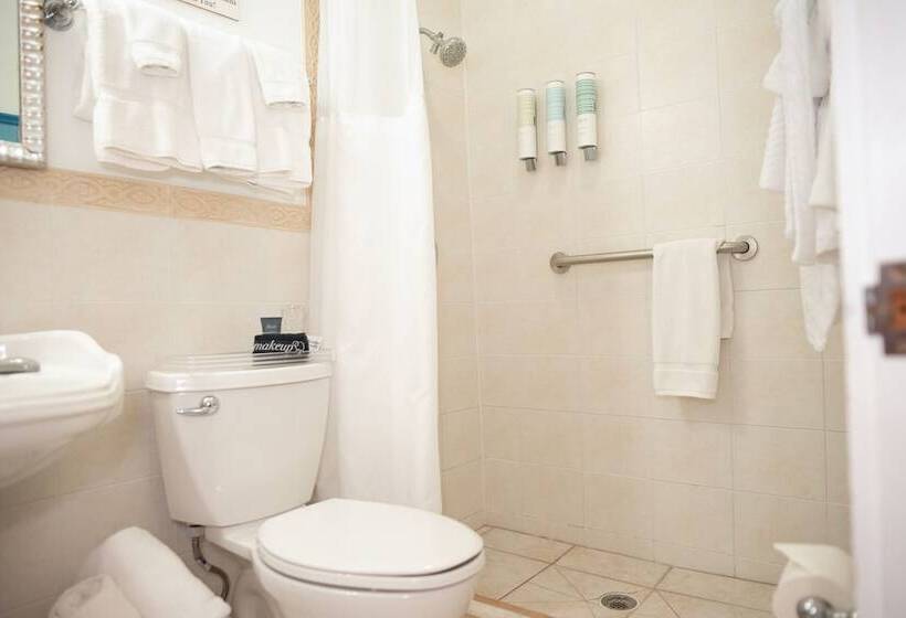 住宿加早餐  Meranova Guest Inn