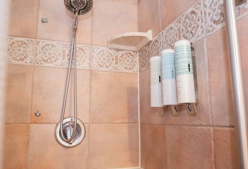 Bed and Breakfast Meranova Guest Inn