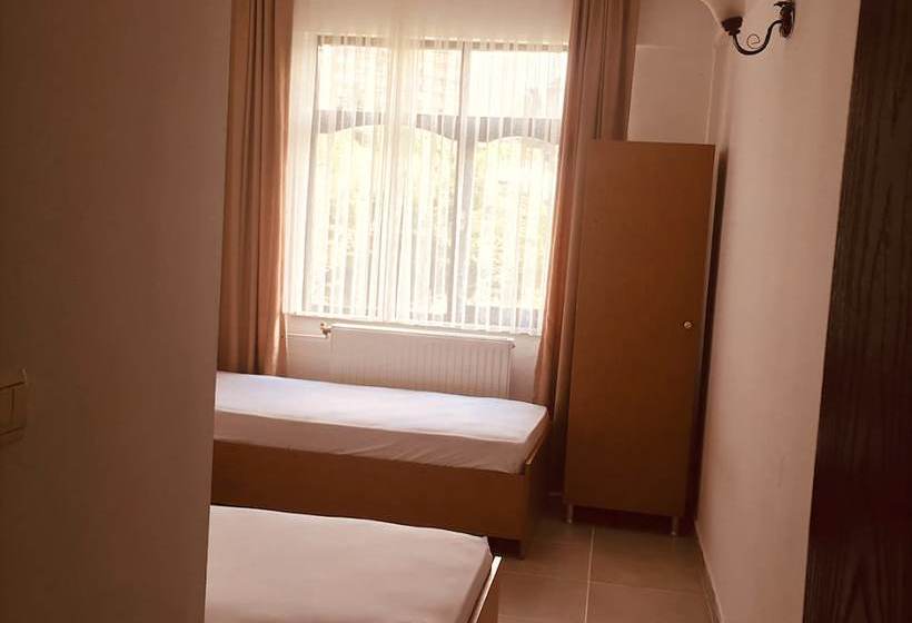 Bed and Breakfast Parla Beach Otel