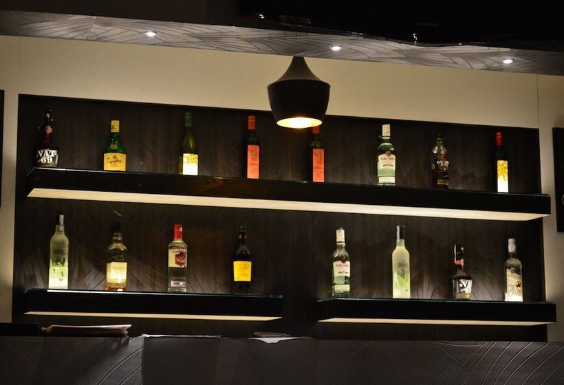 فندق Dharamkot Inn