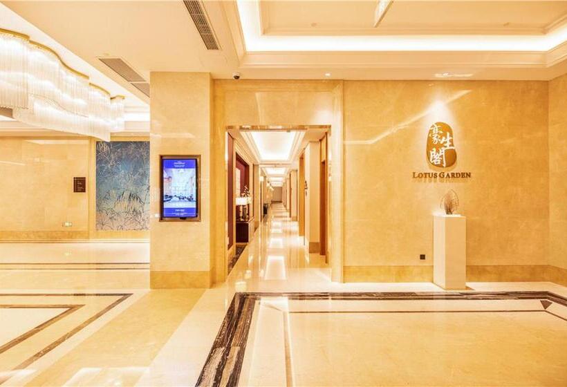 בית מלון כפרי Howard Johnson New District Plaza Ziyang