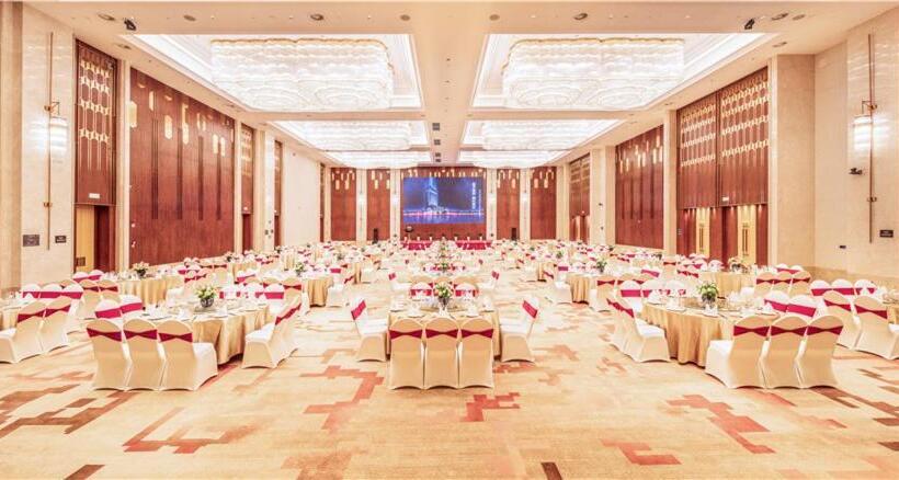 בית מלון כפרי Howard Johnson New District Plaza Ziyang