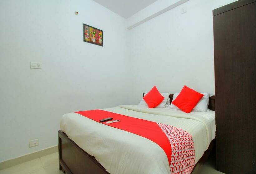 酒店 Lalana Residency