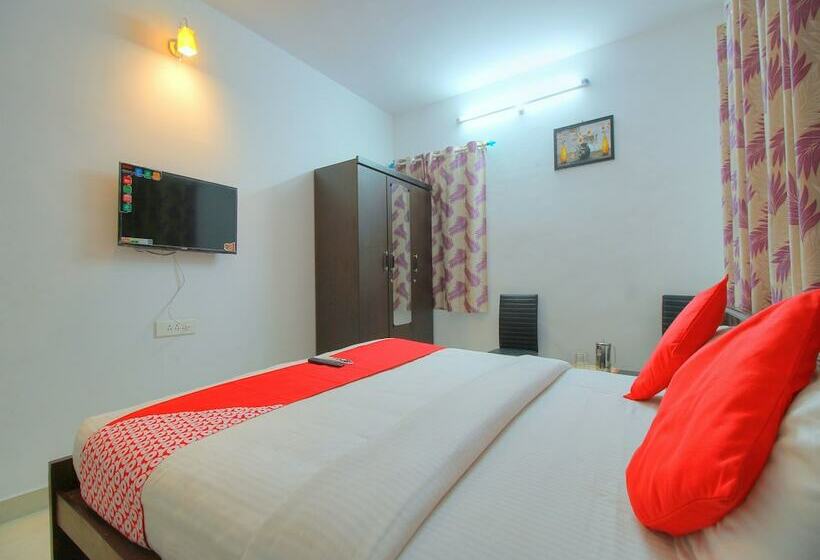 酒店 Lalana Residency