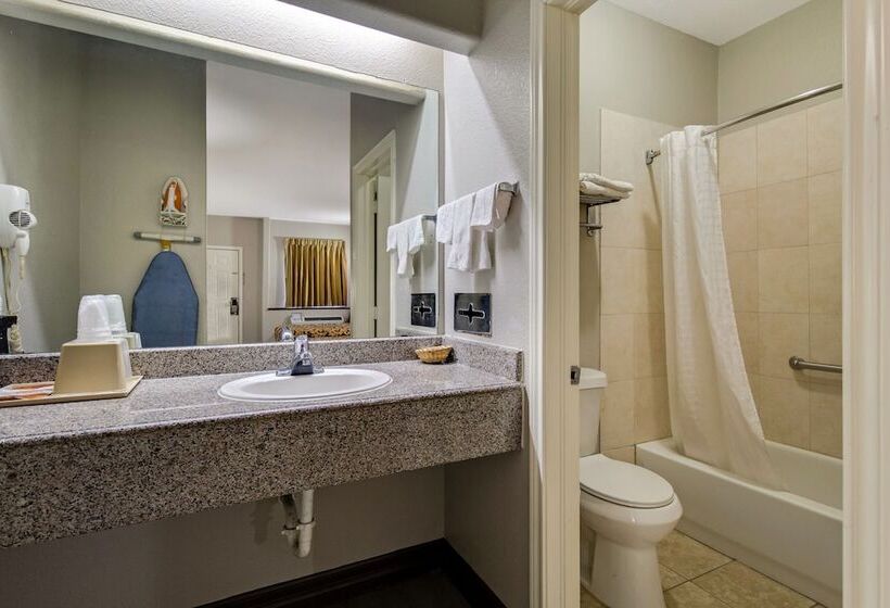 汽车旅馆  Executive Inn & Suites