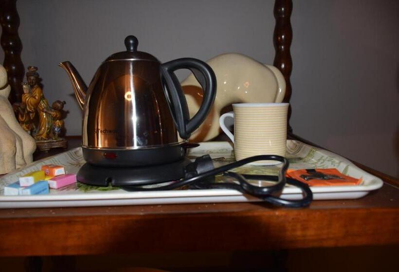 膳宿费 Clochi Clocha