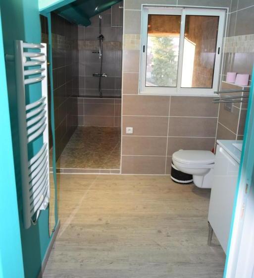 膳宿费 Clochi Clocha