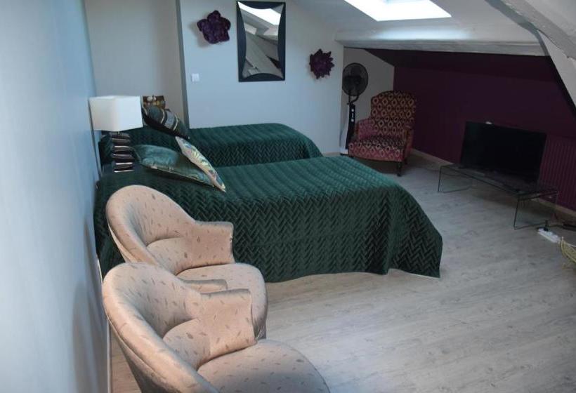 膳宿费 Clochi Clocha