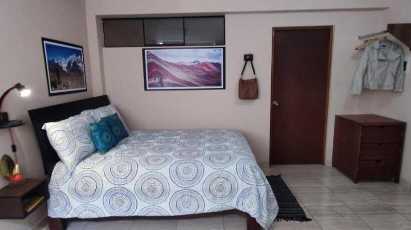 Пансион Hb Leos Eirl