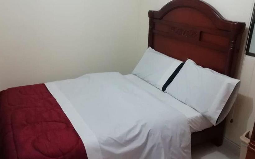 פנסיון Hostal Fontanar Prado