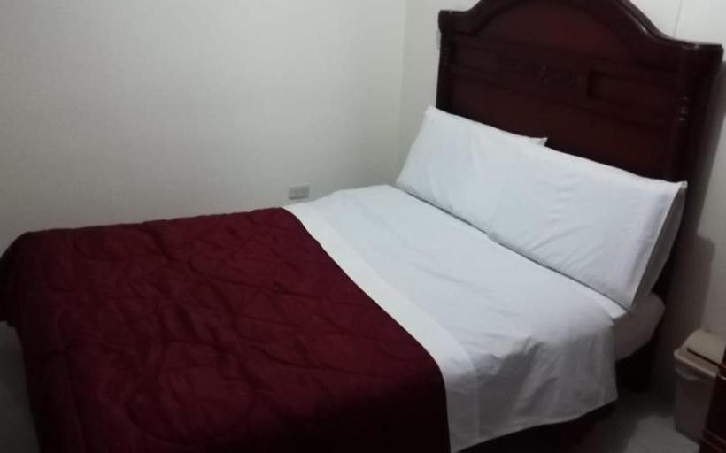 פנסיון Hostal Fontanar Prado