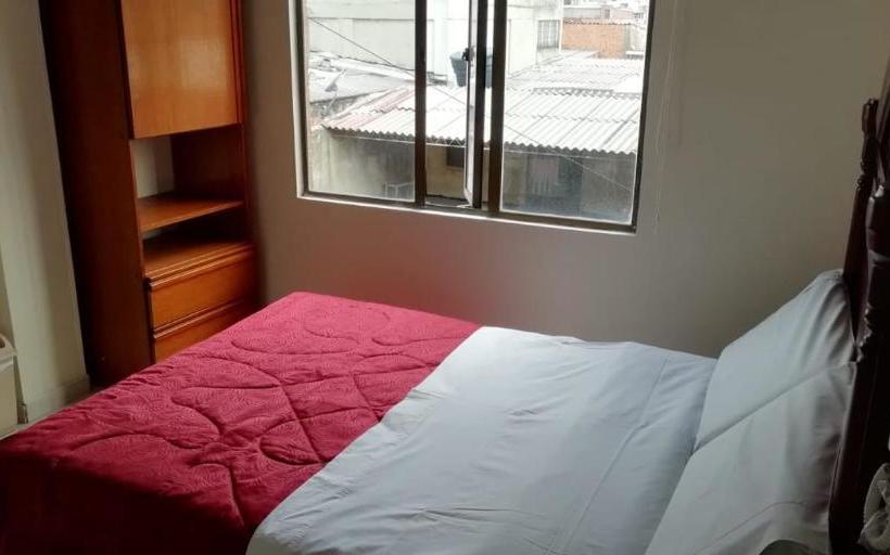 פנסיון Hostal Fontanar Prado