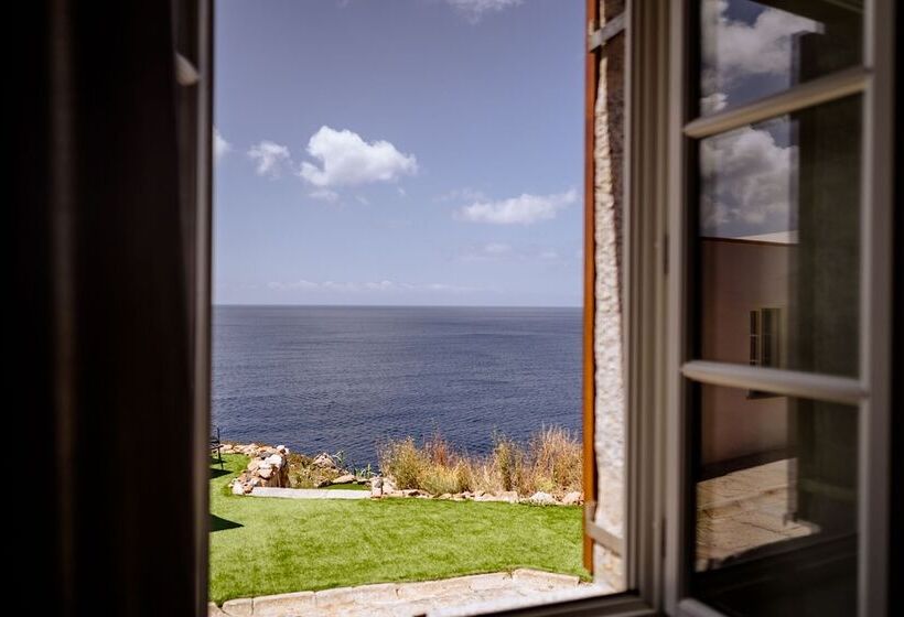 Resort Faro Di Punta Fenaio