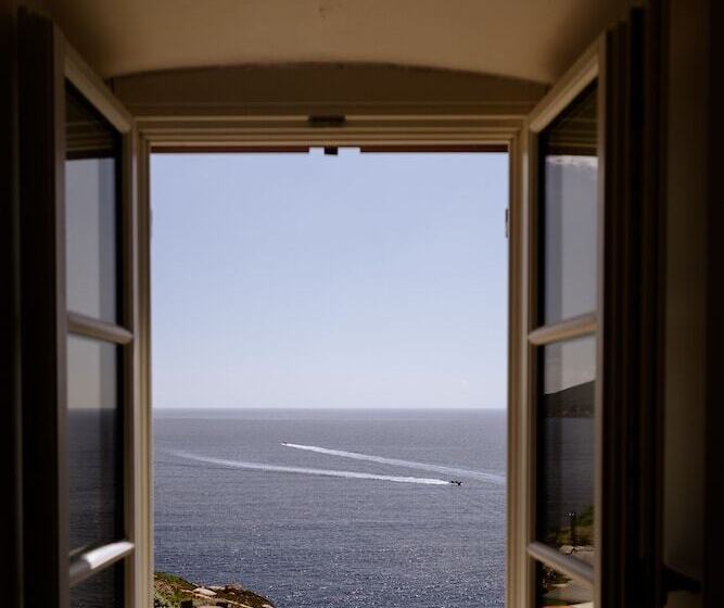 Resort Faro Di Punta Fenaio