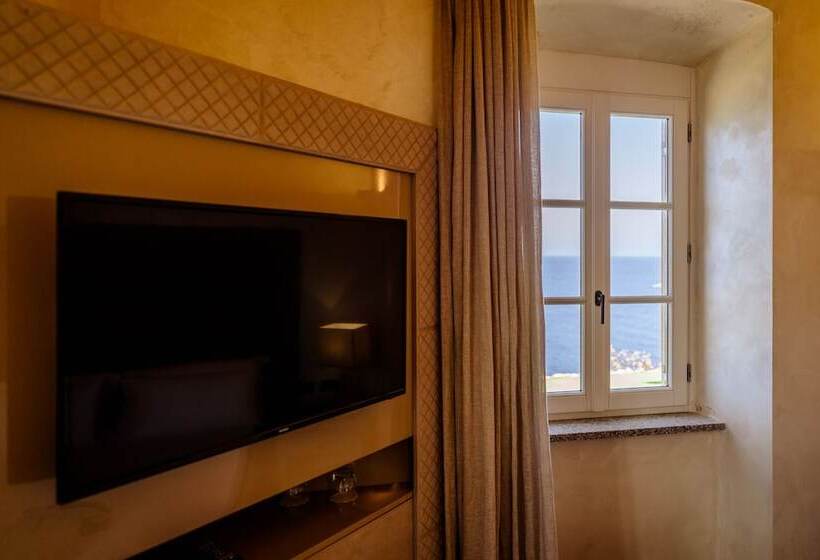 Resort Faro Di Punta Fenaio
