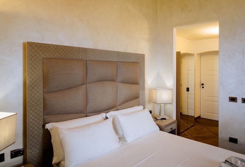 Resort Faro Di Punta Fenaio