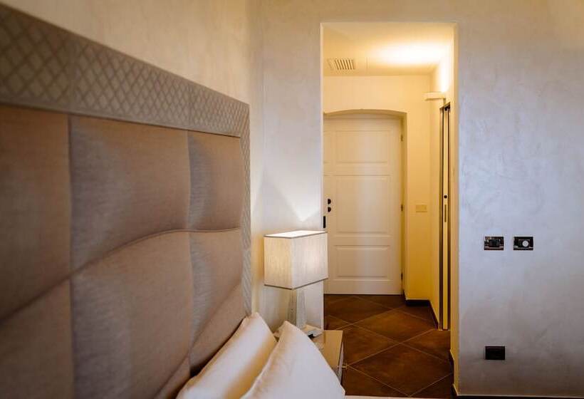 Resort Faro Di Punta Fenaio