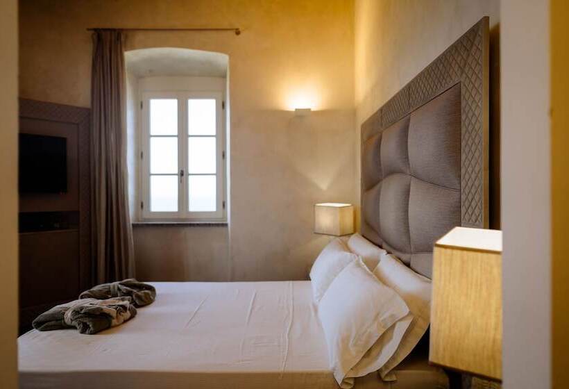 Resort Faro Di Punta Fenaio