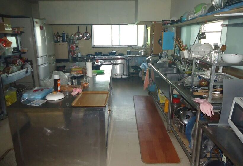 Ryokan Cafe Cerisier栖里時絵