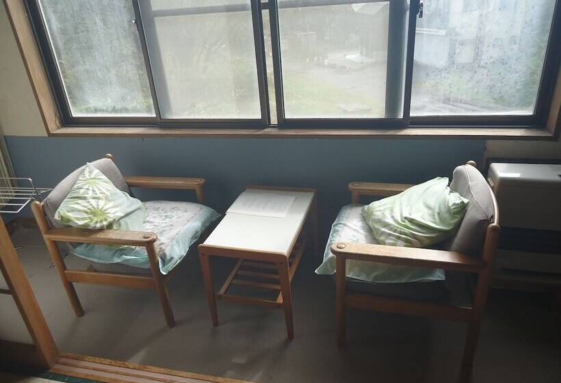 Ryokan Cafe Cerisier栖里時絵