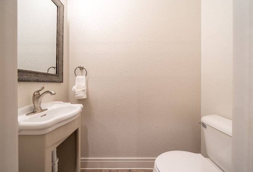 Общежитие Best Court