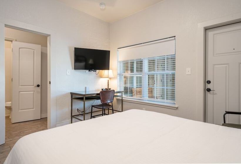 Общежитие Best Court