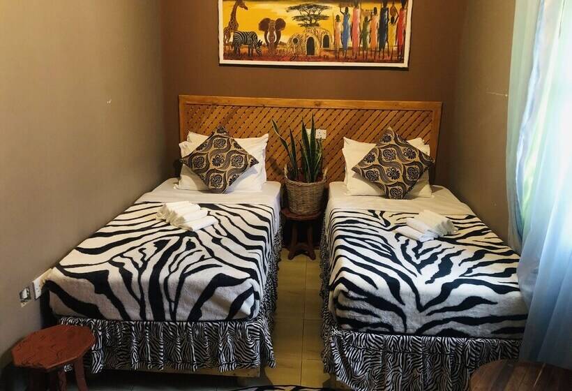 هاستل Savannah House