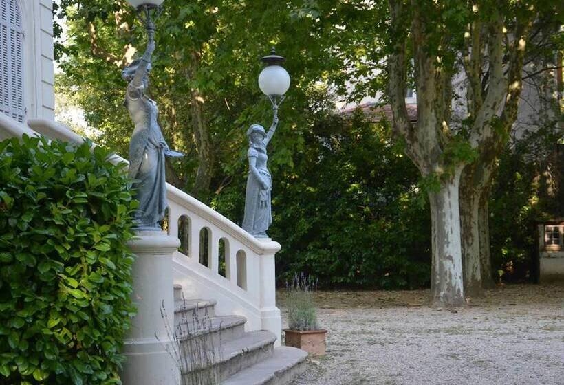 Bed and Breakfast Domaine Shambala   Maison D Hôte En Provence   Piscine Chauffée