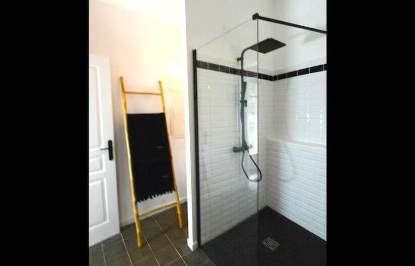 Bed and Breakfast Domaine Shambala   Maison D Hôte En Provence   Piscine Chauffée