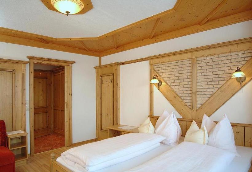 مبيت وإفطار Pension & Appartements Anny