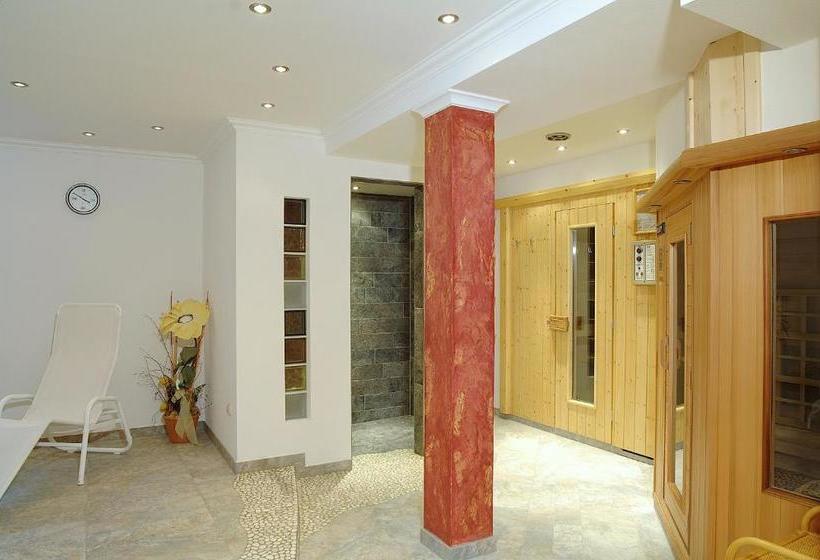 مبيت وإفطار Pension & Appartements Anny