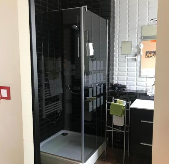 住宿加早餐  Saint James House