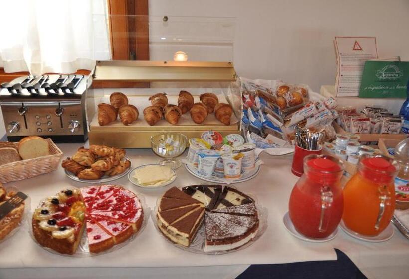 בית מלון כפרי Agriturismo Ancillotto