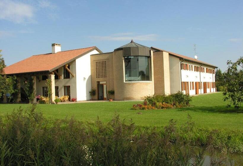 בית מלון כפרי Agriturismo Ancillotto