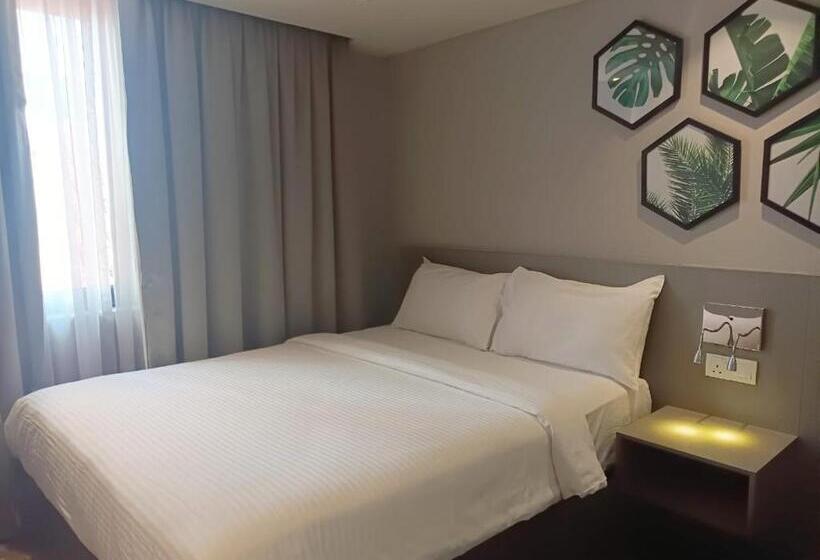 호텔 Bahari Parade Managed By The Ascott Limited