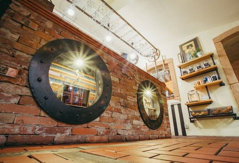 فندق Divna Pani Luxury Gallery Rooms