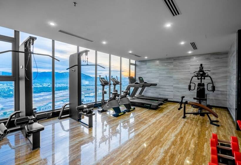 Emerald Bay Hotel & Spa Nha Trang