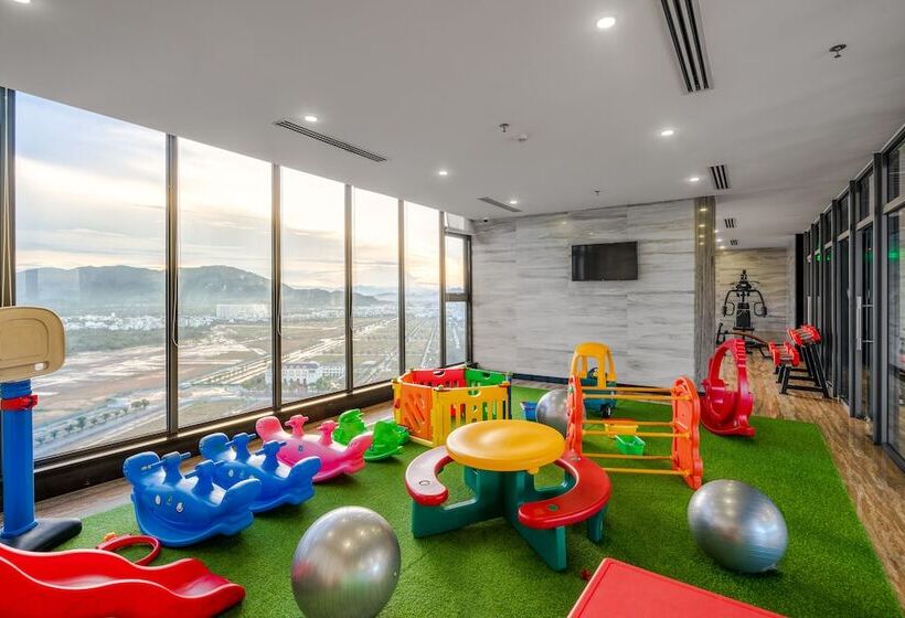 Emerald Bay Hotel & Spa Nha Trang