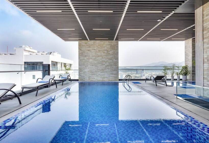 Emerald Bay Hotel & Spa Nha Trang