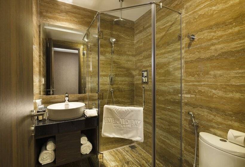 Emerald Bay Hotel & Spa Nha Trang