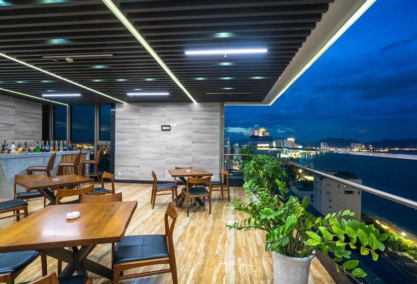 Emerald Bay Hotel & Spa Nha Trang