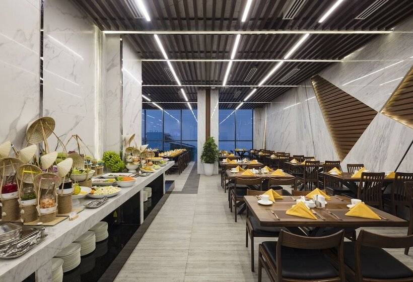 Emerald Bay Hotel & Spa Nha Trang