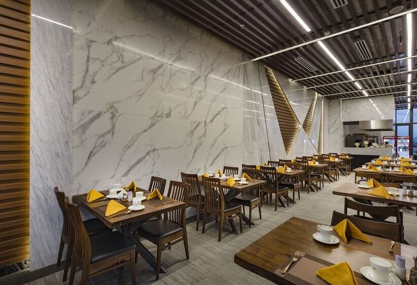 Emerald Bay Hotel & Spa Nha Trang