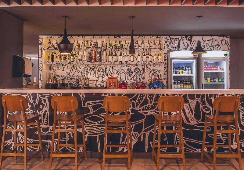 酒店 Ibis Carlos Barbosa